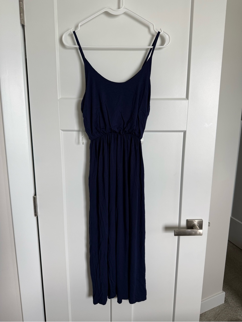Olivia Rae Navy Spaghetti-Strap flowy Maxi Dress
